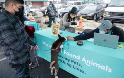 Better Neighbor Project Provides Pet Food and Services to Hundreds of Watts Residents